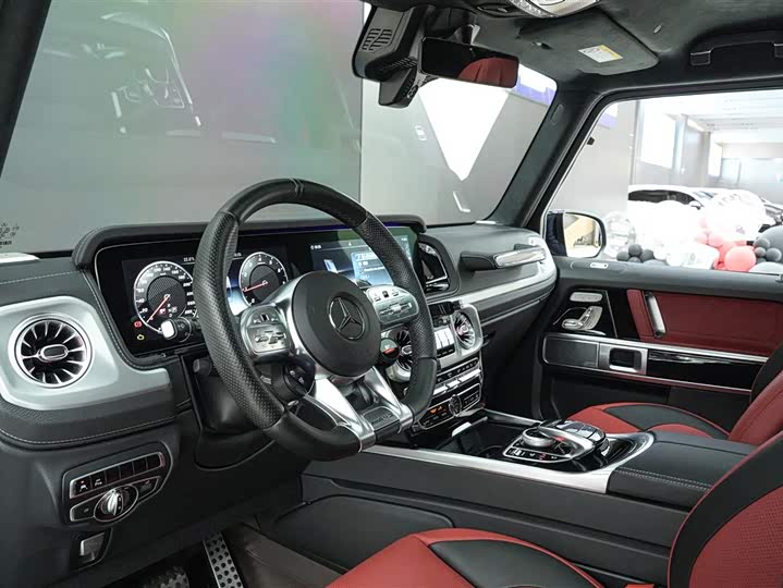 Фото 7 - Mercedes-Benz G-Class AMG