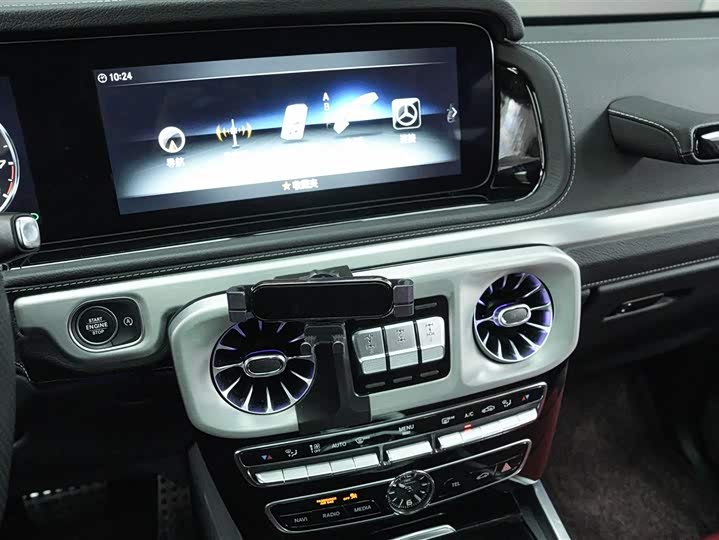 Фото 9 - Mercedes-Benz G-Class AMG