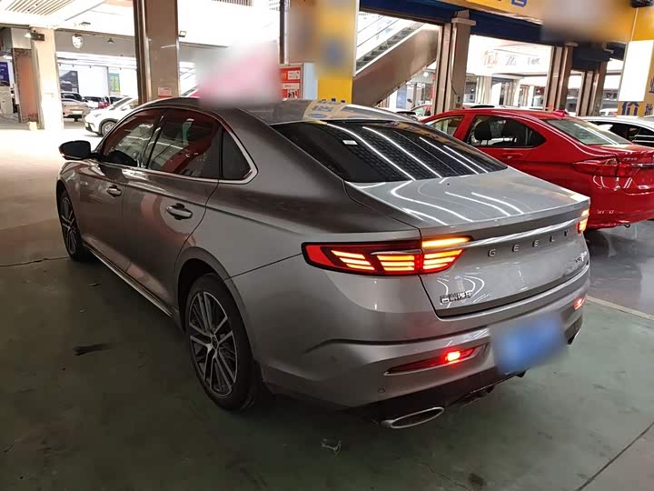 Фото 5 - Geely Preface