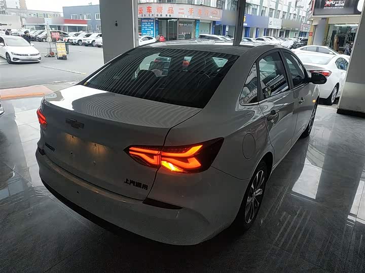 Фото 7 - Chevrolet Monza