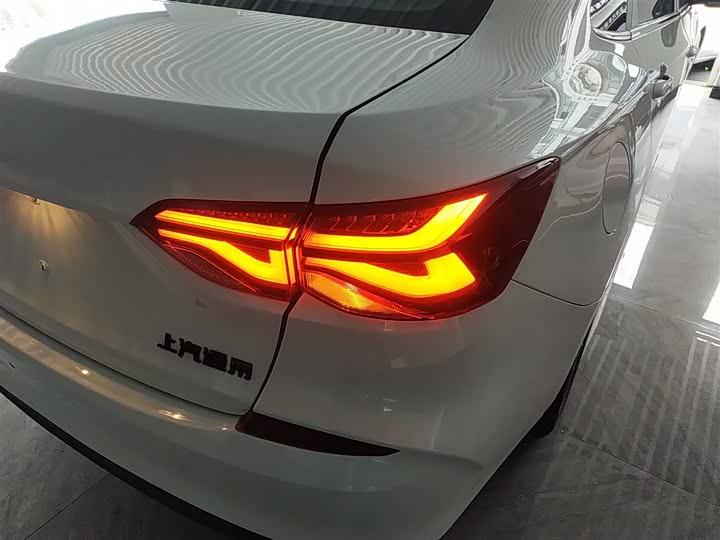 Фото 8 - Chevrolet Monza