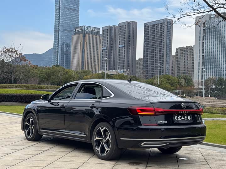 Фото 6 - Volkswagen Passat