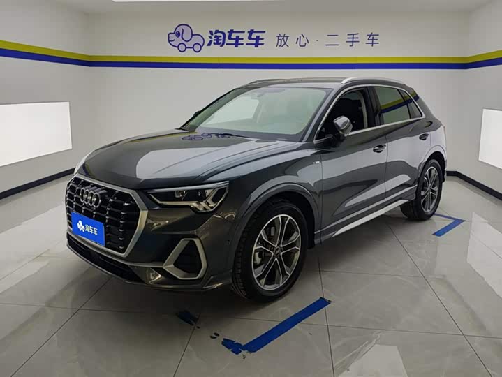 Фото 1 - Audi Q3