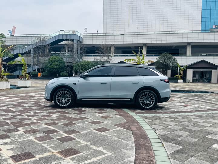 Фото 5 - Leapmotor C11