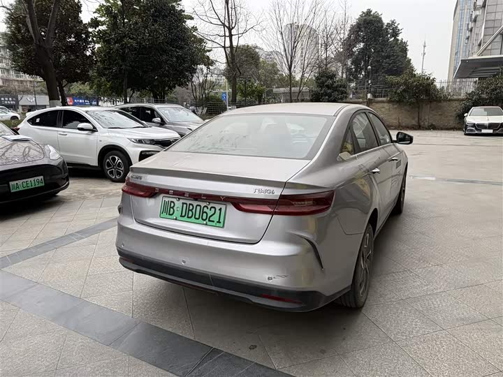 Фото 5 - Geely Geometry G6