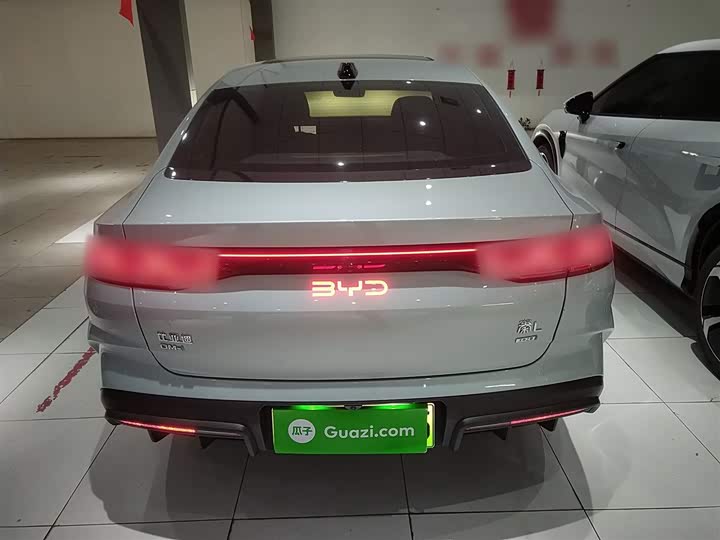 Фото 6 - BYD Qin L