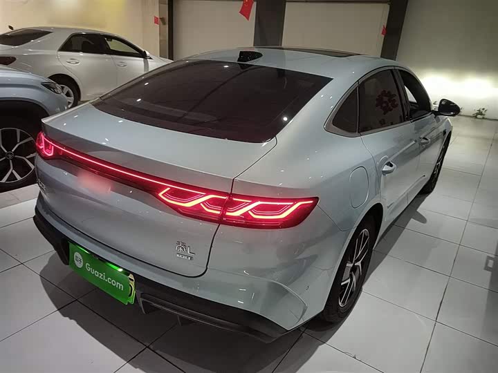 Фото 7 - BYD Qin L