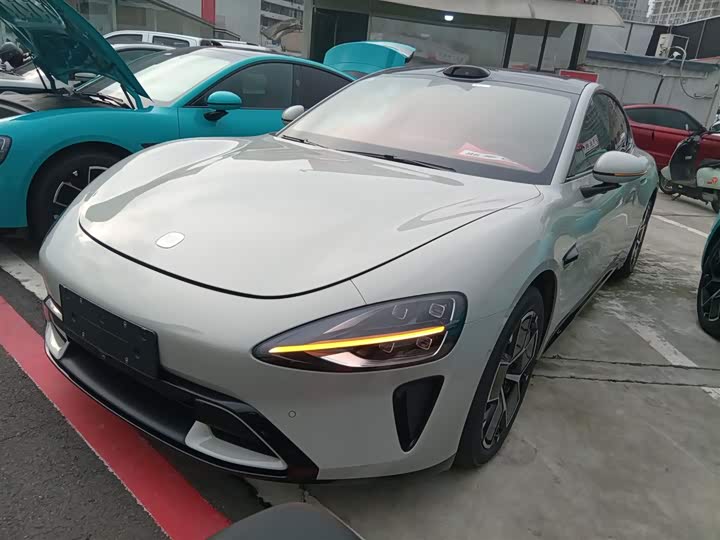 Фото 1 - Xiaomi SU7