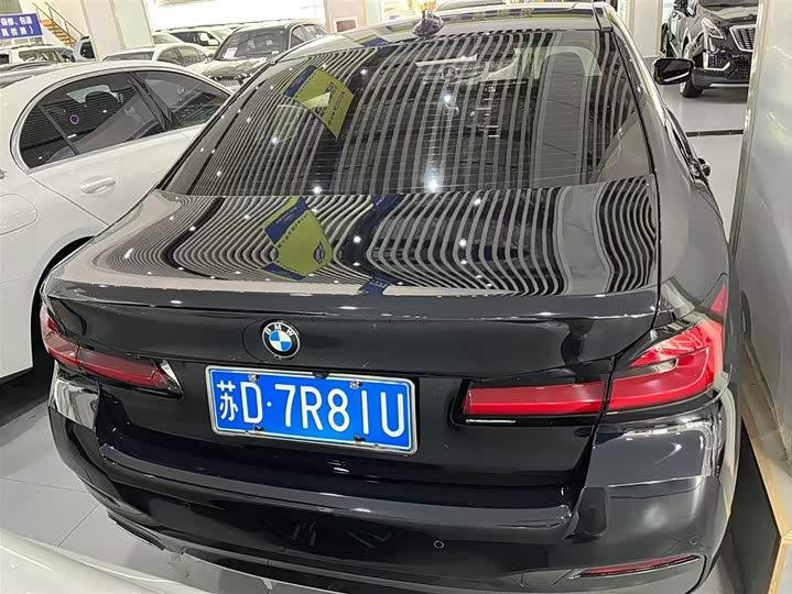 Фото 3 - BMW 5 Series