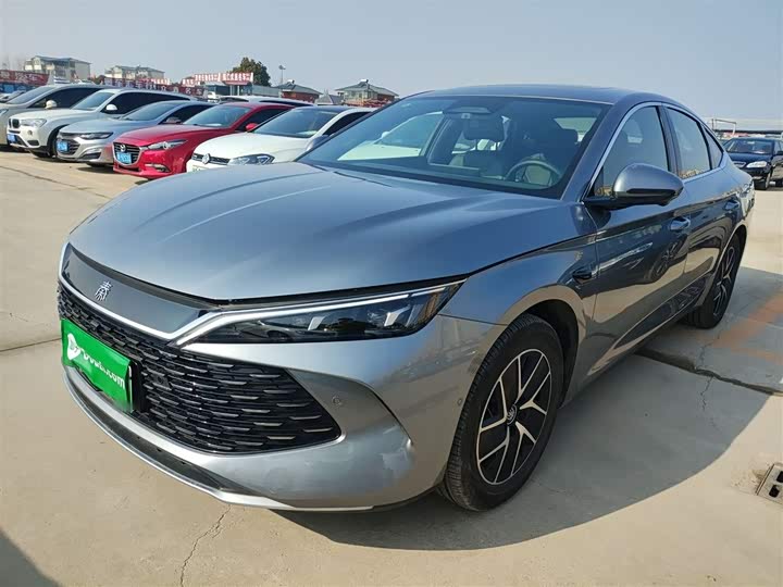 Фото 1 - BYD Qin L