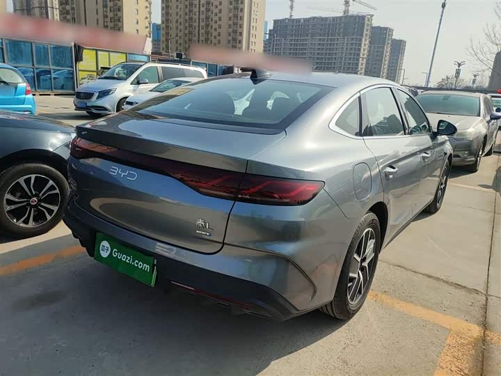 Фото 7 - BYD Qin L