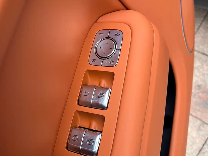 Фото 7 - LiXiang L7