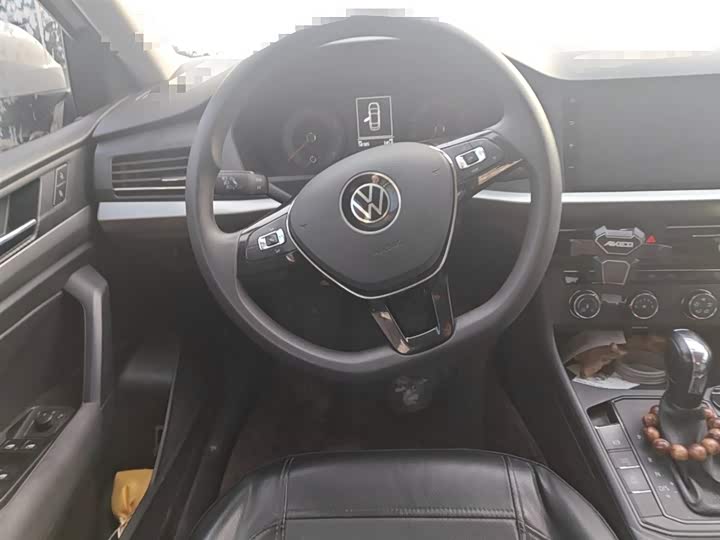 Фото 3 - Volkswagen Lavida