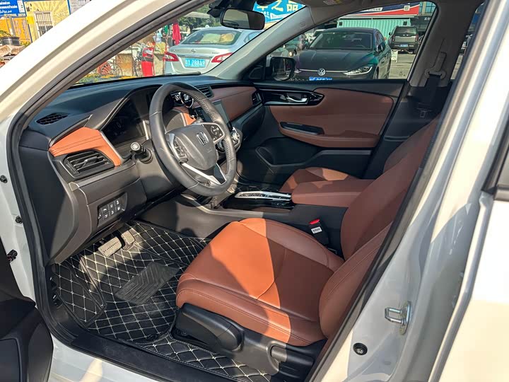 Фото 4 - Honda Envix