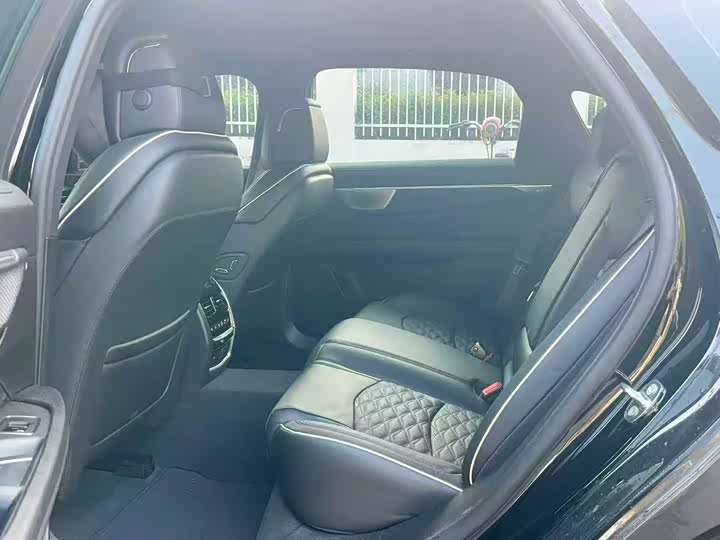 Фото 7 - Cadillac CT6