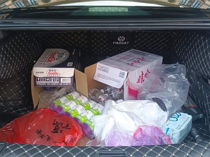 Фото 4 - Volkswagen Passat