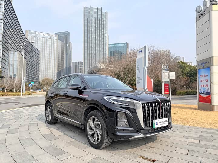 Фото 3 - Hongqi HS3 Hybrid