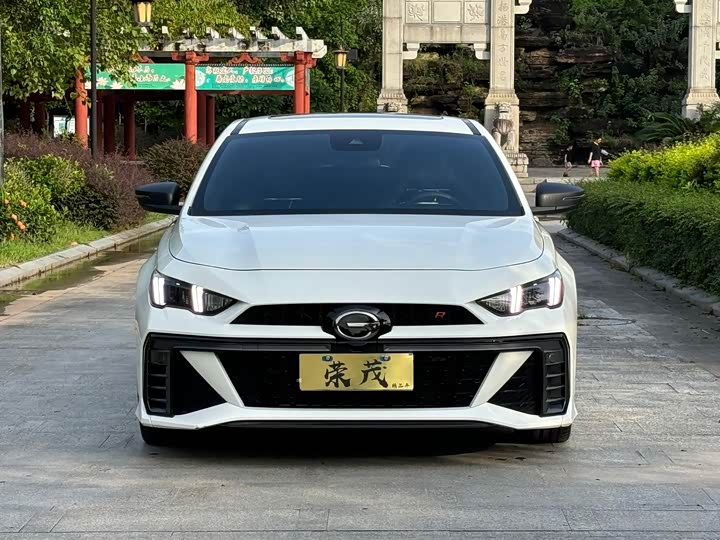 Фото 2 - GAC Trumpchi Empow R