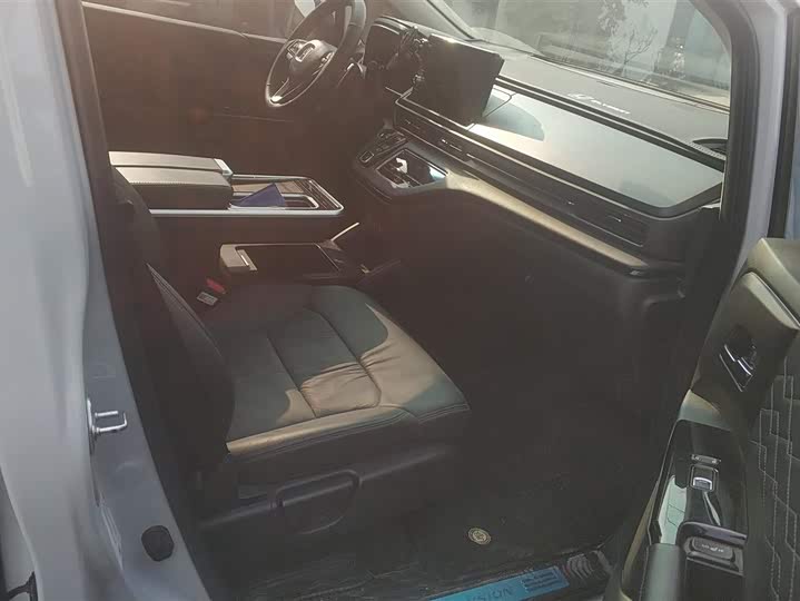 Фото 8 - Honda Elysion