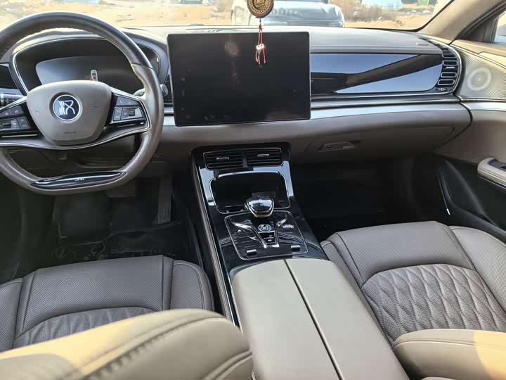 Фото 6 - BYD Han