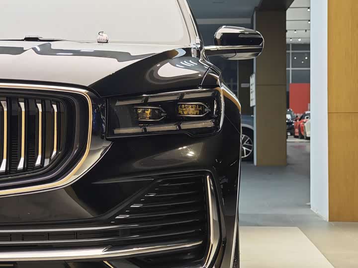 Фото 2 - Geely Monjaro