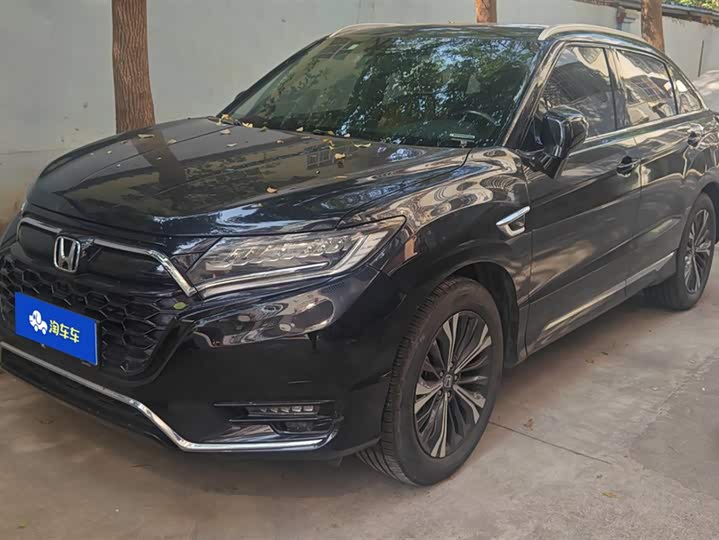 Фото 1 - Honda UR-V