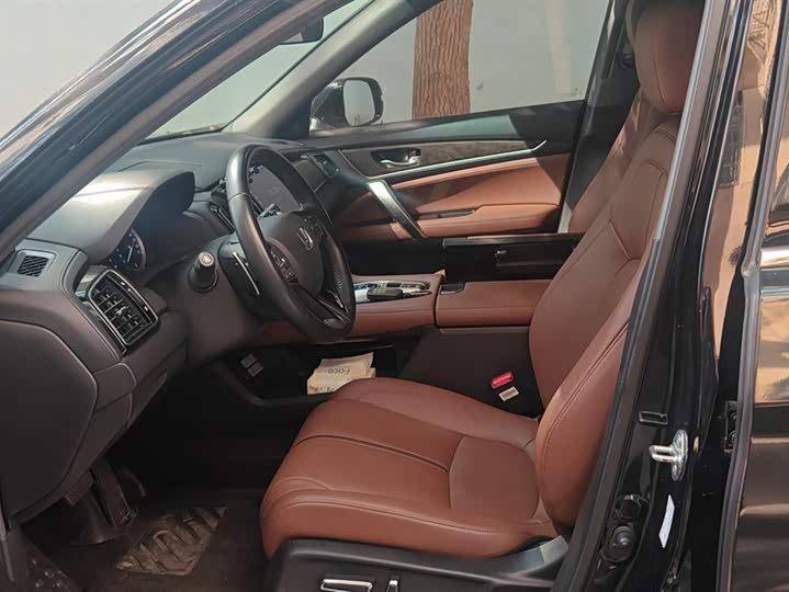 Фото 9 - Honda UR-V