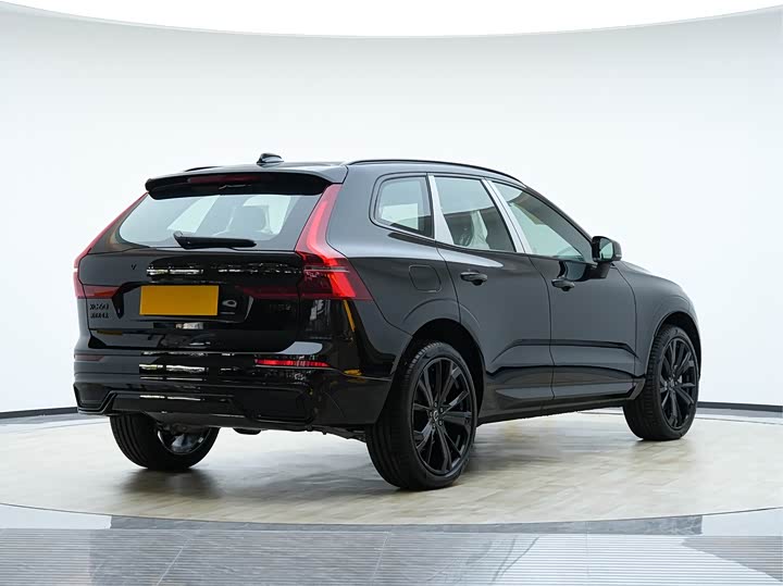 Фото 5 - Volvo XC60