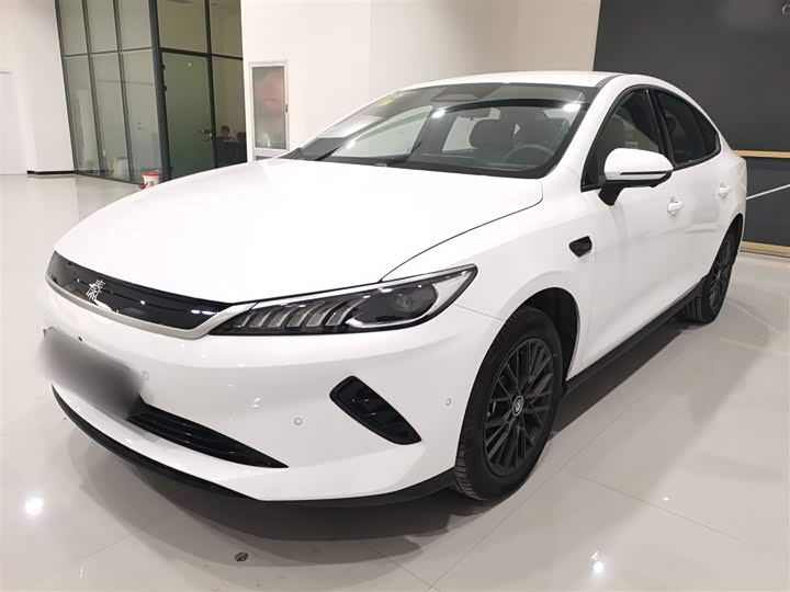 Фото 1 - BYD Qin Plus