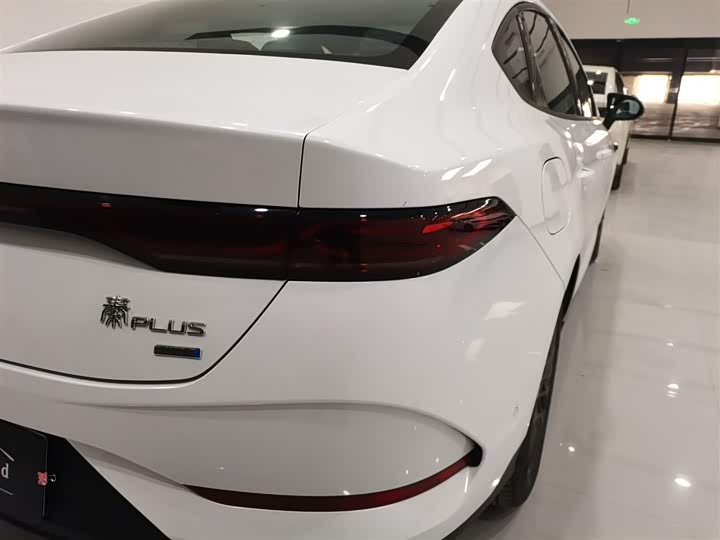 Фото 8 - BYD Qin Plus