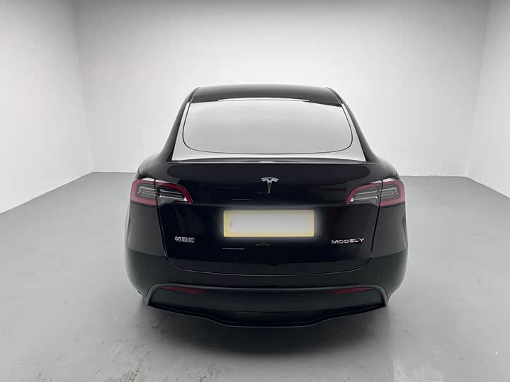 Фото 5 - Tesla Model Y