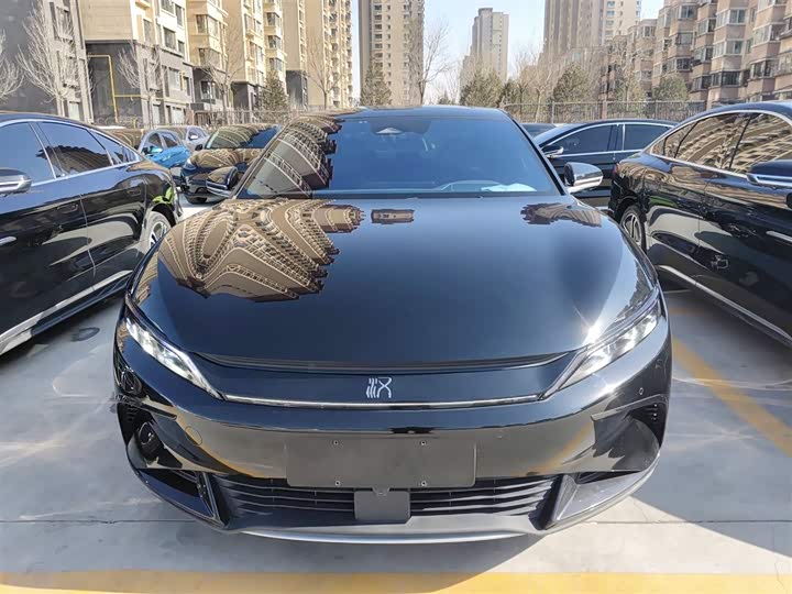 Фото 3 - BYD Han