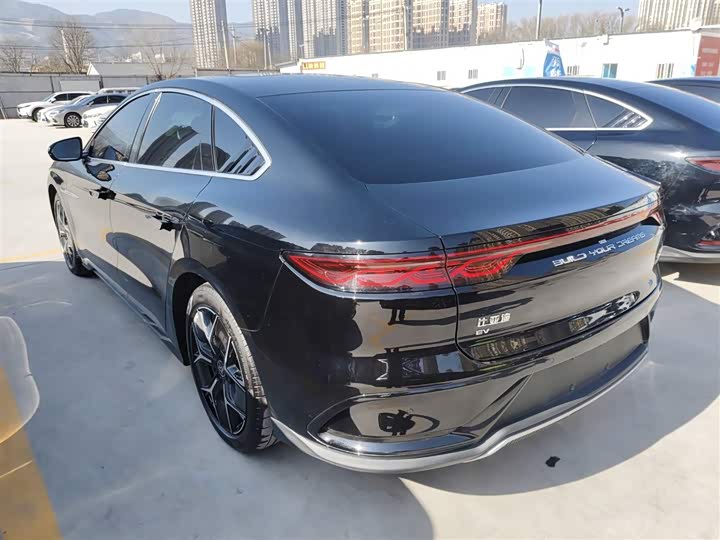 Фото 5 - BYD Han