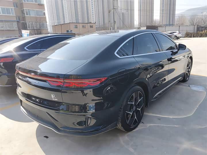 Фото 7 - BYD Han