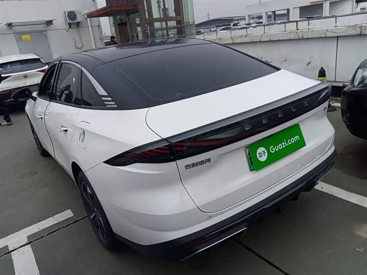 Фото 5 - Geely Galaxy L6