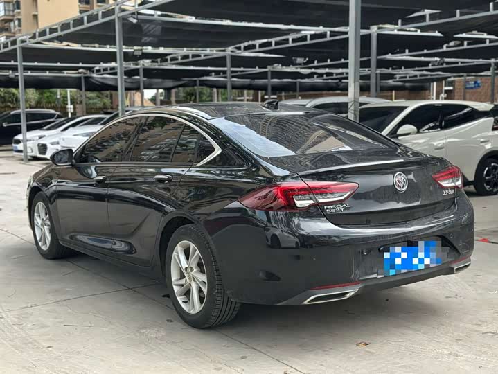 Фото 7 - Buick Regal