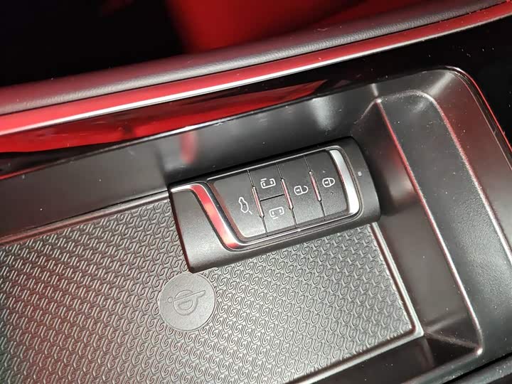 Фото 9 - GAC Trumpchi M8