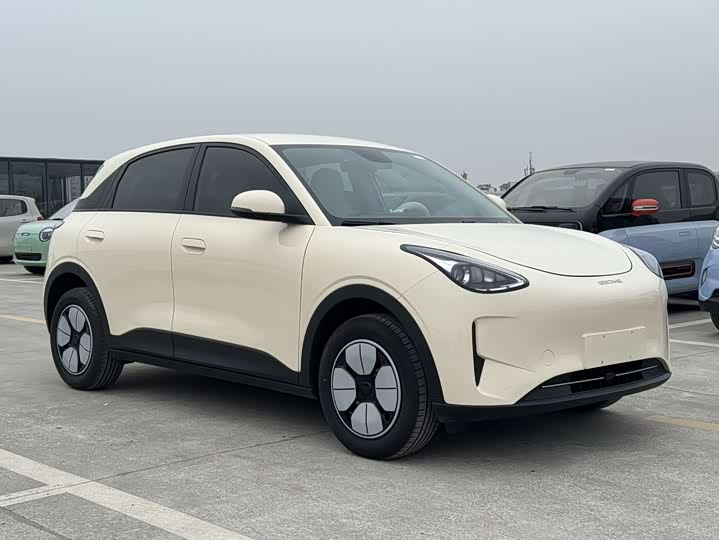 Фото 3 - Geely Galaxy Geome