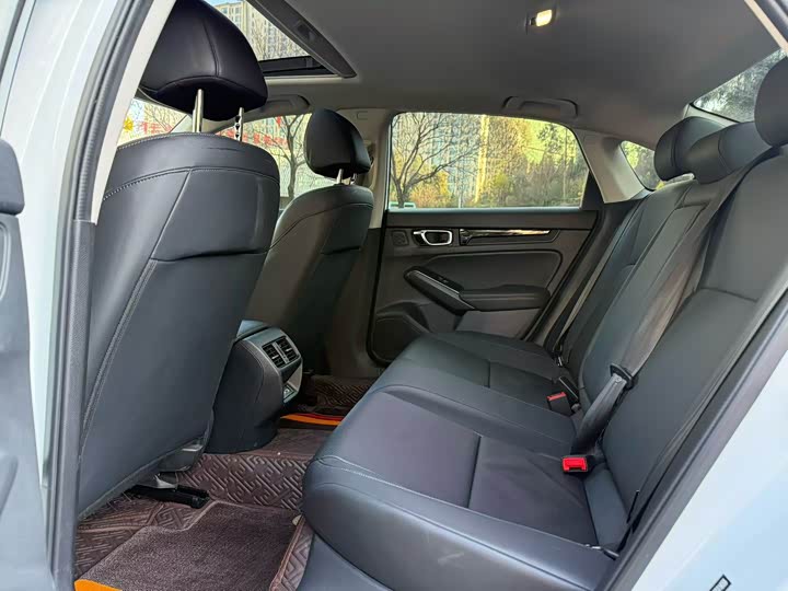 Фото 6 - Honda Integra