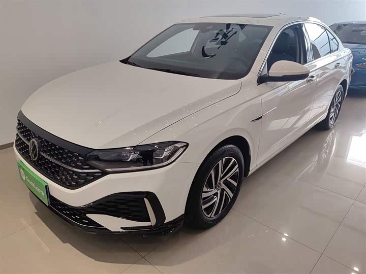 Фото 2 - Volkswagen Lavida