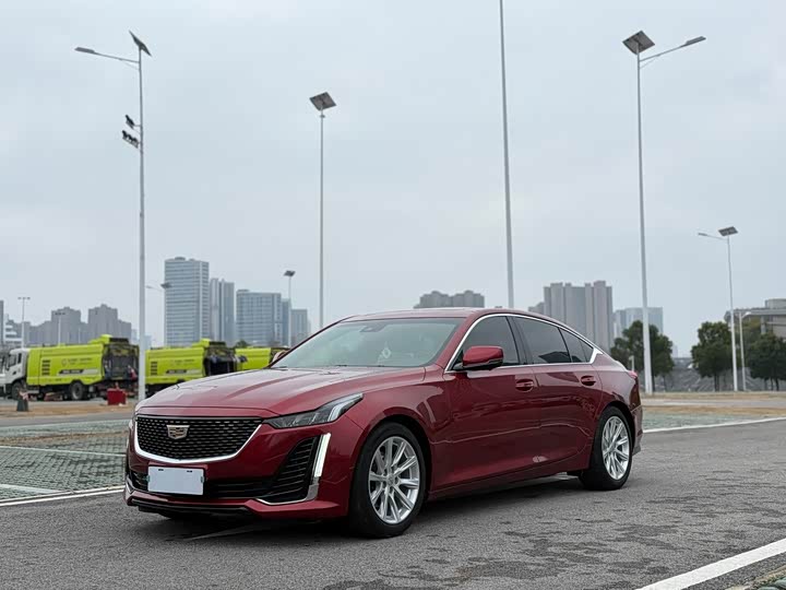 Фото 1 - Cadillac CT5