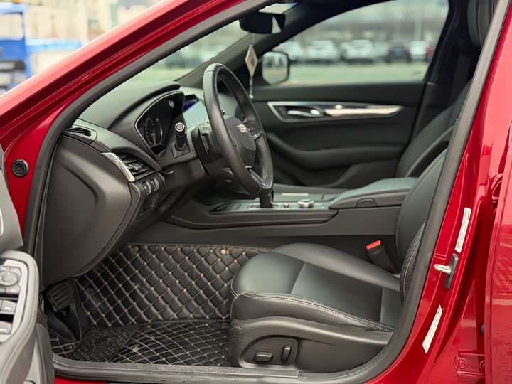 Фото 4 - Cadillac CT5