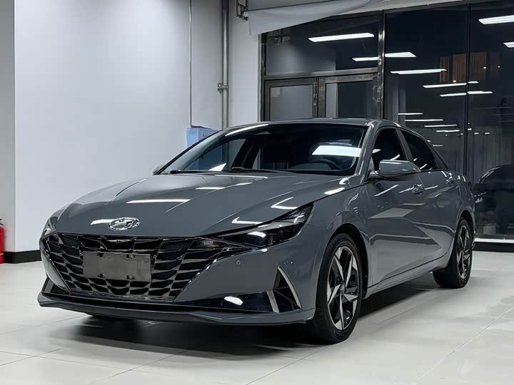 Фото 1 - Hyundai Elantra N line