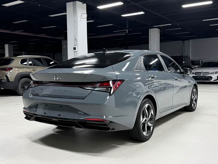 Фото 5 - Hyundai Elantra N line