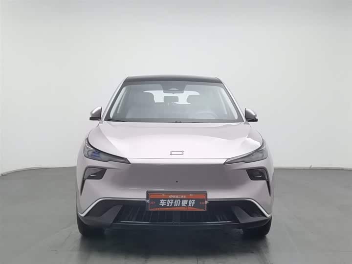 Фото 3 - Bestune 03