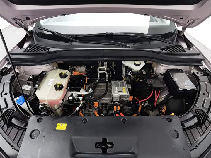 Фото 6 - Bestune 03