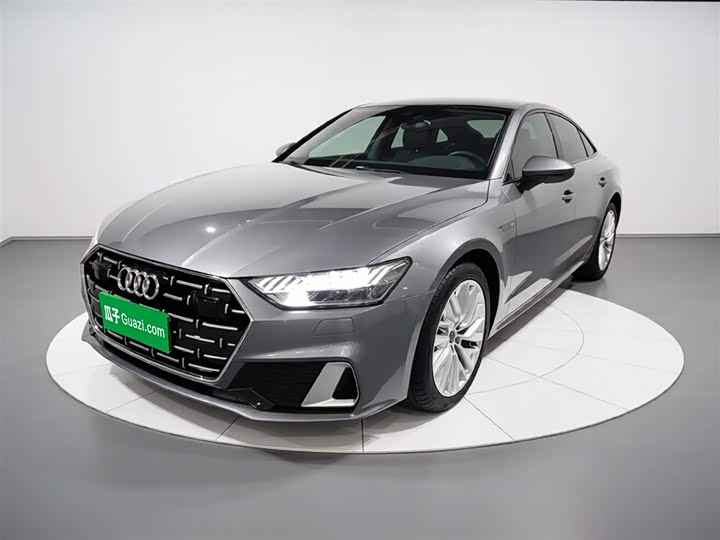 Фото 1 - Audi A7L