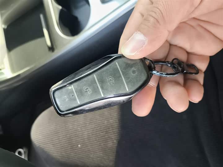 Фото 9 - BYD Dolphin