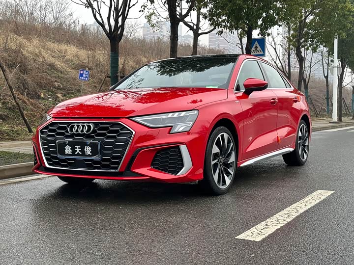 Фото 1 - Audi A3