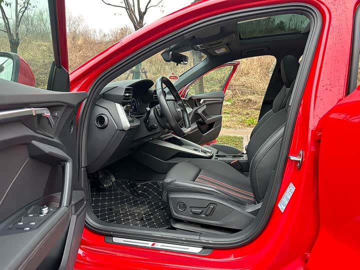 Фото 8 - Audi A3